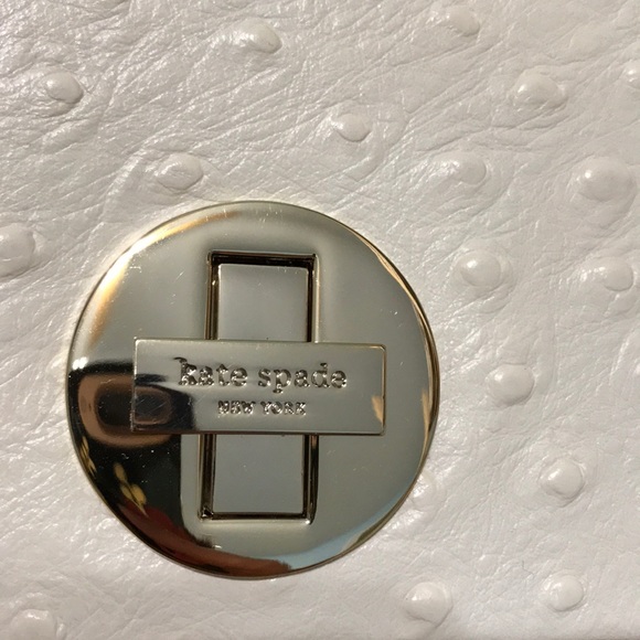 New Kate Spade Ostrich embossed wristlet clutch - Picture 2 of 6